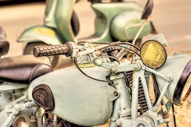 Vintage scooter motosiklet sepeti