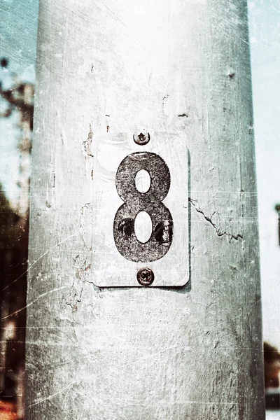 Un número de metal 8 — Foto de Stock