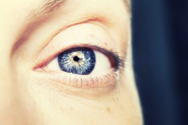 Güzel anlayışlı bakışlar.