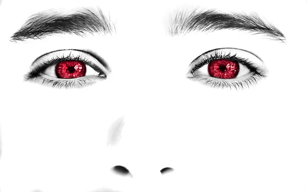 Piękny wnikliwe spojrzenie czerwone oczy — Zdjęcie stockowe
