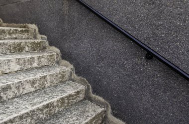 Yaya giriş merdivenlerinin ayrıntıları