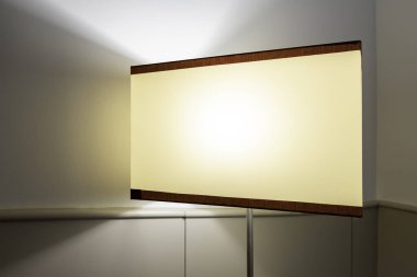 Aydınlatma, ışık ve modern dekorasyon için mobilya ayrıntıları