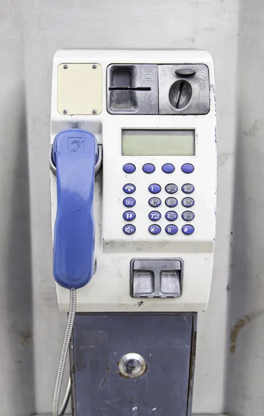 Telefon in der Stadt — Stockfoto