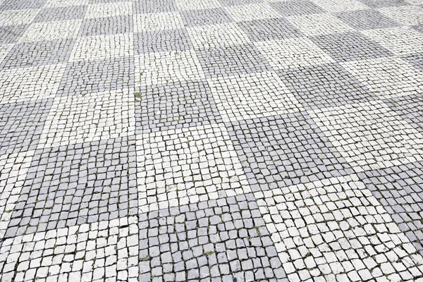 Lizbon tipik taş zemine — Stok fotoğraf