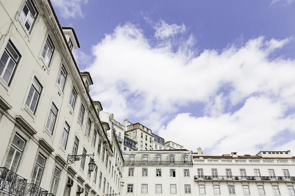Lizbon tipik cephe karosu — Stok fotoğraf