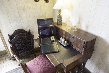 eski ahşap Danışma