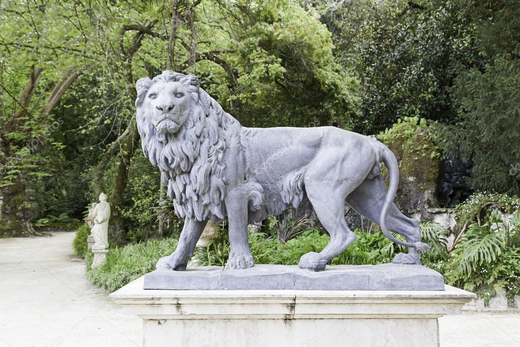Lion Statue In A Garden Stock Photo C Esebene Photo 62554971