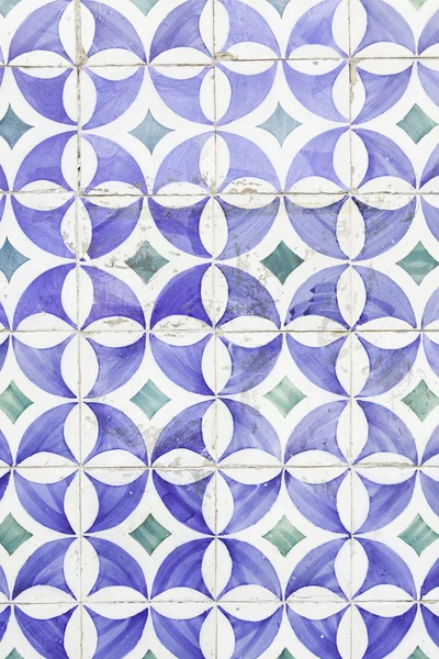 Azulejos de pared con la típica vieja Lisboa —  Fotos de Stock