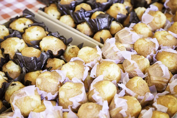 Pasteles en un mercado artesanal — Foto de Stock