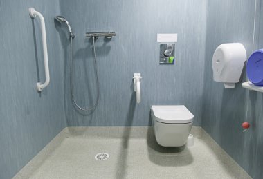 Engelli banyo
