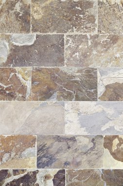 Dekore edilmiş taş duvar