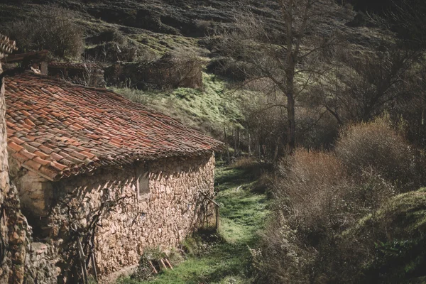 Casa en la ciudad de Ura, Burgos —  Fotos de Stock