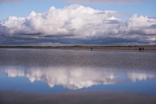 Na praia de St. Peter-Ording na Alemanha — Fotografia de Stock