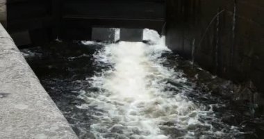 İsveç'te Goeta kanalı'nın kilit