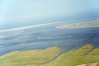 havadan görünümden Almanya'nın kuzeyinde schleswig-holstein wadden Denizi Ulusal Parkı