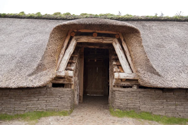 Prehistoric Reconstruction of a Stone Age House — Stock Photo, Image