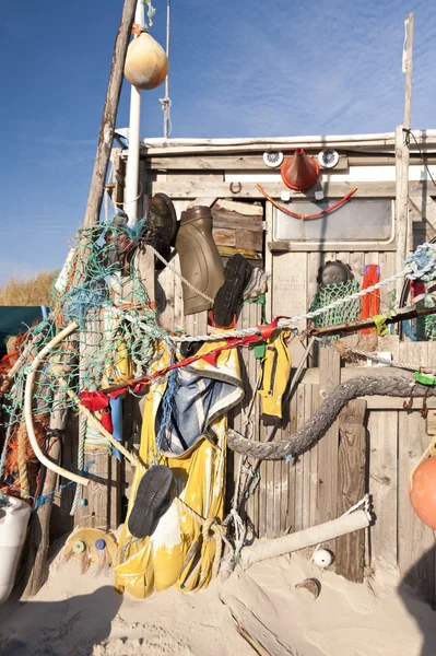 Beach Hut made of Flotsam — Stock Photo, Image