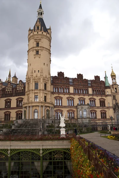 Slottet i schwerin i Tyskland — Stockfoto