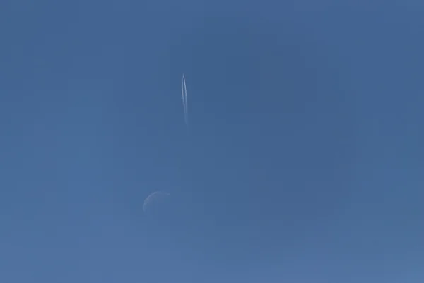 Taghimmel mit Mond — 스톡 사진
