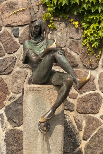 Eulenspiegel Fountain in Moelln, Germany — Stock Photo, Image