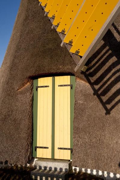 Almanya'da Amrum üzerinde yel değirmeni — Stok fotoğraf