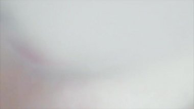 Kadın dudaklar nefes duman bir nargile