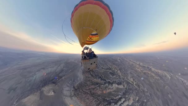 Cappadocia凌晨热气球飞行. — 图库视频影像