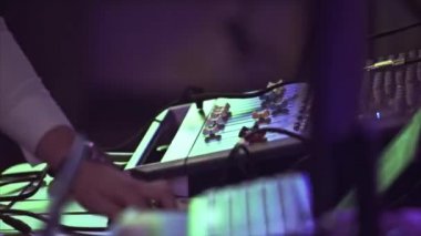 DJ el uzaktan kumanda