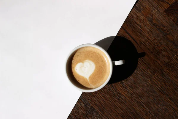 Tasse Cappuccino Auf Dem Holzboden Kaffeepause Hause — Stockfoto