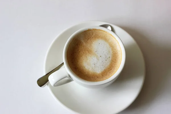 Cappuccino Dengan Latte Art Closeup Minum Kopi Pagi Rumah — Stok Foto