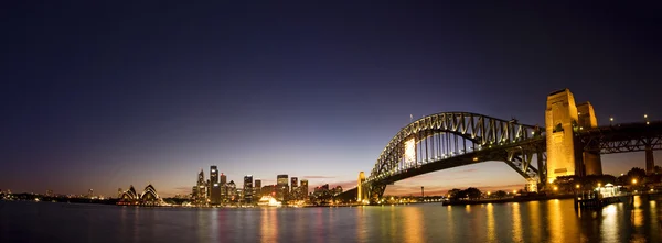 Ночной город Sydney-Night Skyline Panorama Стоковая Картинка