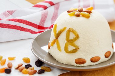 Paskha, geleneksel Rus Paskalya tatlı lor