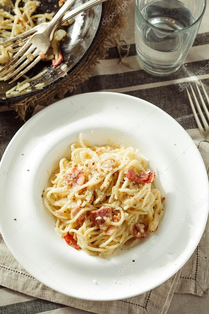 Spaghetti Carbonara - Italian Food