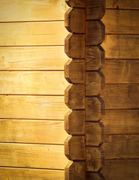 Die Ecke eines Holzhauses — Stockfoto
