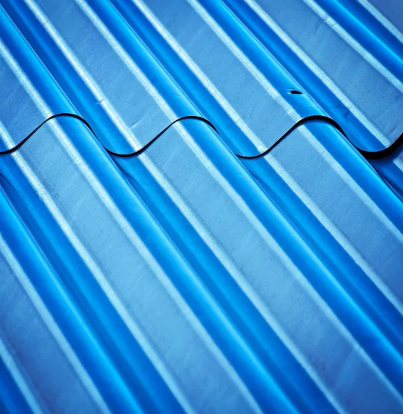 Texture roof with corrugated steel — Stock Photo, Image