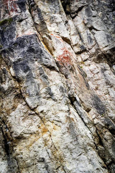 Limestone climbing wall — Stock Photo, Image