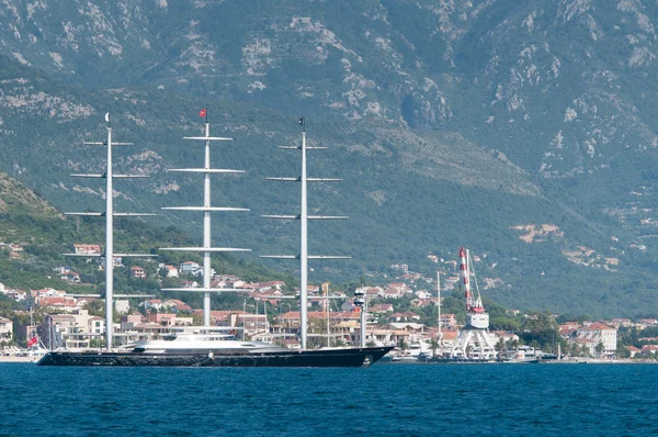 Yat limanında Tivat