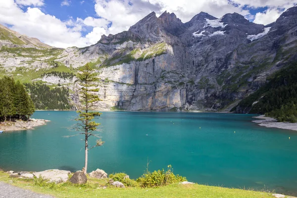 Valle Kandersteg Lago Oeschinen Suiza —  Fotos de Stock