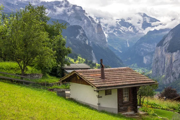 Sviçre Deki Lauterbrunnen Vadisi Nde Yaz — Stok fotoğraf