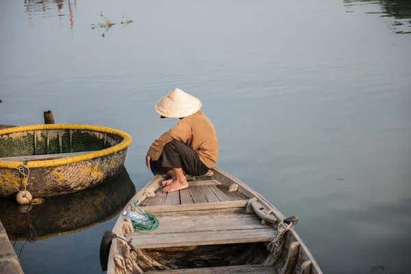 Pescador Peixe de captura — Fotografia de Stock