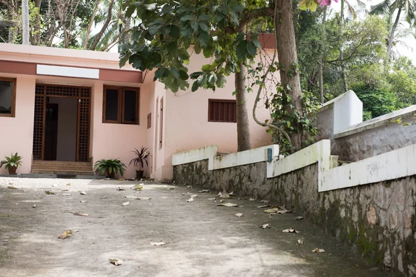 Thiruvananthapuram 的现代住宅 免版税图库照片