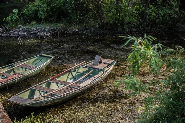 Couple of Empty Boats — Stock Photo, Image