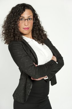 giovane studentessa bruna