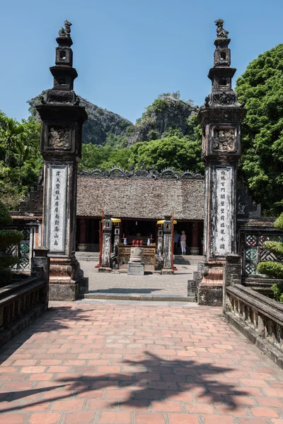 Cidadela antiga em Hoa Lu — Fotografia de Stock