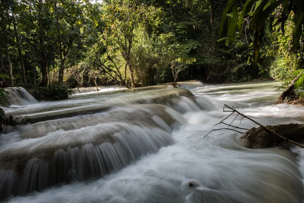Laos Kouang Xi Sonbahar