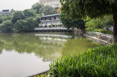 Huc Köprüsü manzarası