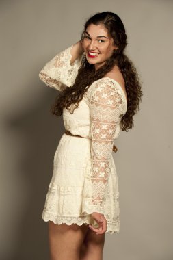 Muhteşem genç mutlu esmer 