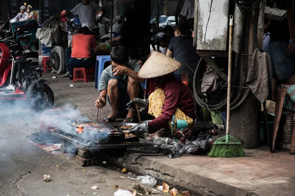 Venditori ambulanti in Vietnam — Foto Stock