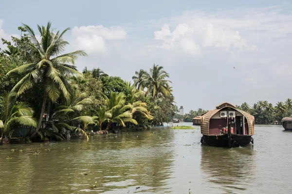 Houseboats Sailing in Alleppey Waters — Stock Photo, Image