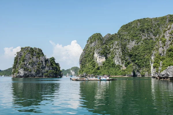 Boat Trip to Ha Long — Stock Photo, Image